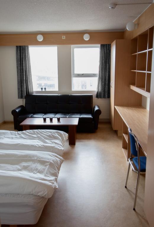 Akranes Guesthouse - Staywest Esterno foto