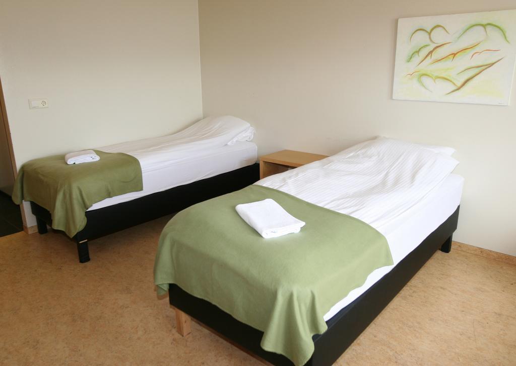 Akranes Guesthouse - Staywest Esterno foto